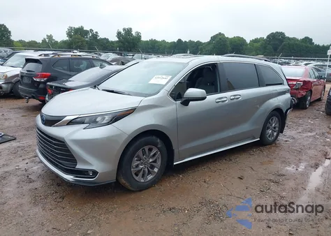 2025 Toyota Sienna из США, поврежденный, VIN 52DYRKEC7SS271600